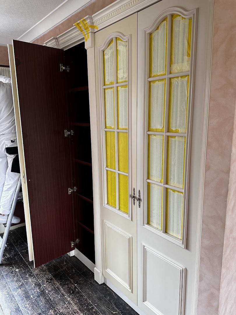 Hazel Grove Painter and Decorator — Photos 8